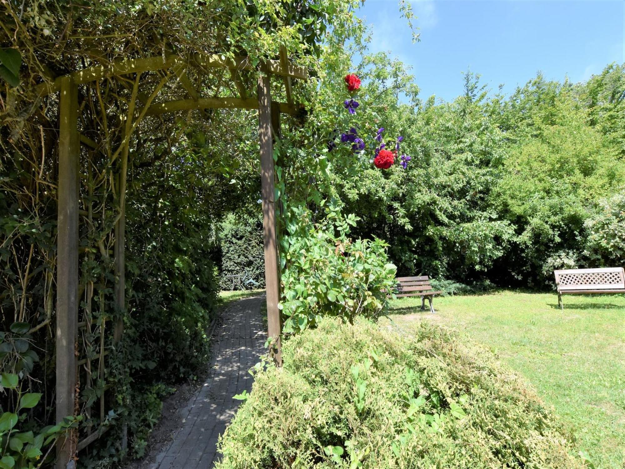 Beautiful Apartment In Rerik With Garden Near Sea Εξωτερικό φωτογραφία